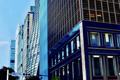 東京都中央区銀座2丁目の高層ビル2 東京都中央区銀座2丁目の高層ビル2 高層ビル,東京都中央区銀座2丁目,夏の写真素材