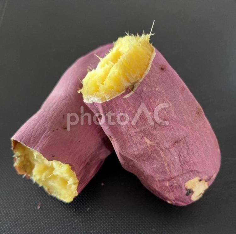 R7.02.14　薩摩芋紅はるかの焼き芋 焼き芋,さつまいも,サツマイモの写真素材