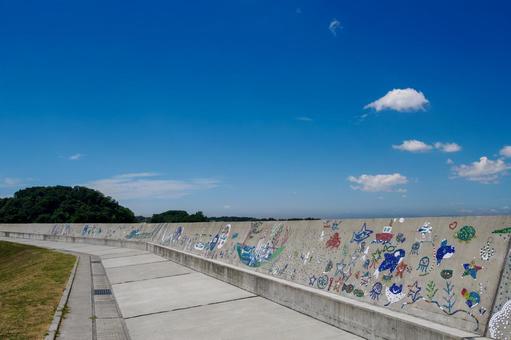 代ヶ崎浜の風景⑾ 広場,護岸,防波堤の写真素材