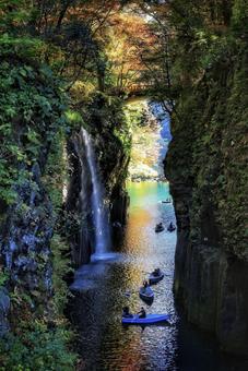 高千穂峡の紅葉 宮崎,高千穂峡,自然の写真素材