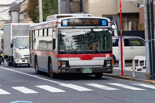 路線バス13 路線バス,東急バス,通勤の写真素材