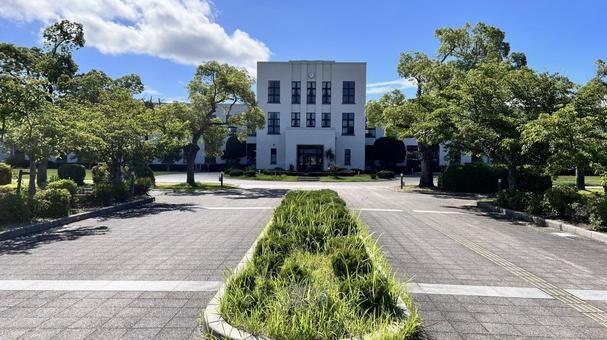 朝の豊郷小学校旧校舎群1 朝の豊郷小学校旧校舎群1 朝,豊郷小学校旧校舎群,アニメ聖地の写真素材