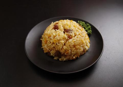 チャーハンの盛り付け チャーハンの盛り付け チャーハン,ご飯,炒め物の写真素材