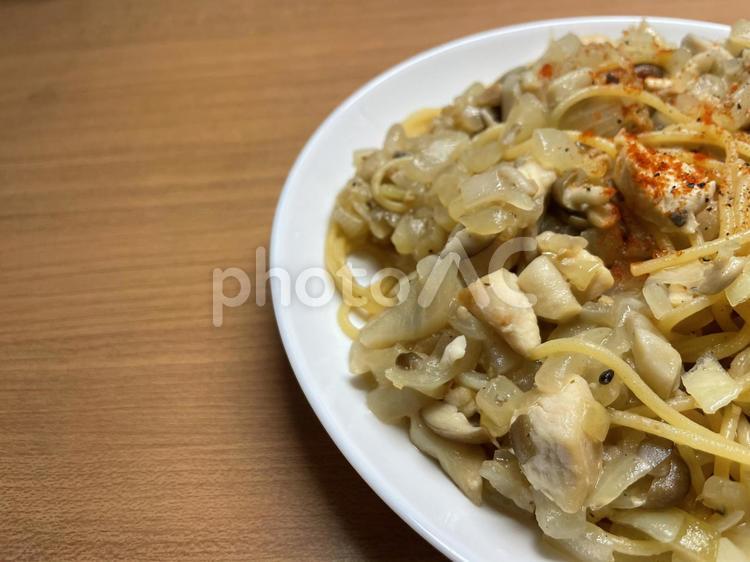 パスタ　料理　チキン　拡大 パスタ,チキン,鶏胸肉の写真素材