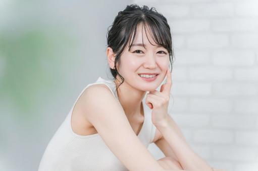 スキンケアイメージ・美肌の若い女性 スキンケアイメージ・美肌の若い女性 スキンケア,美肌,肌トラブルの写真素材