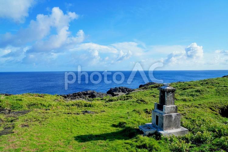 沖縄・与那国島の久部良から見る海 与那国島,久部良,日本最西端の写真素材