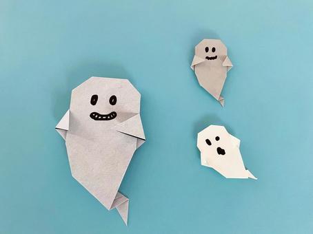 折り紙作品(ゴースト・おばけ)1 折り紙作品(ゴースト・おばけ)1の写真