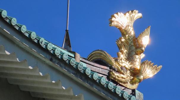 名古屋城　太陽光を受けて燦然と輝く金鯱 名古屋城,尾張徳川家,御三家の写真素材