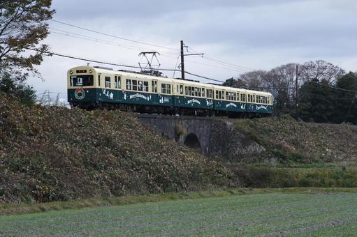 めがね橋を往くクリスマストレイン 三岐鉄道,ナローゲージ,ローカル線の写真素材
