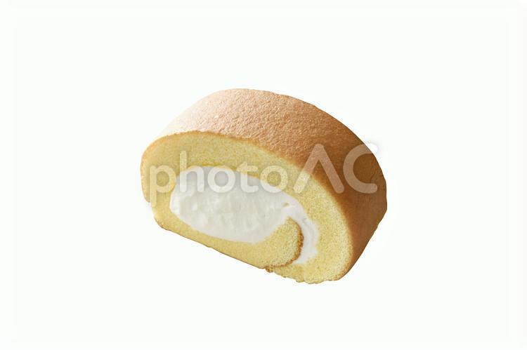 ロールケーキ　切り抜き ロールケーキ,ケーキ,デザートの写真素材