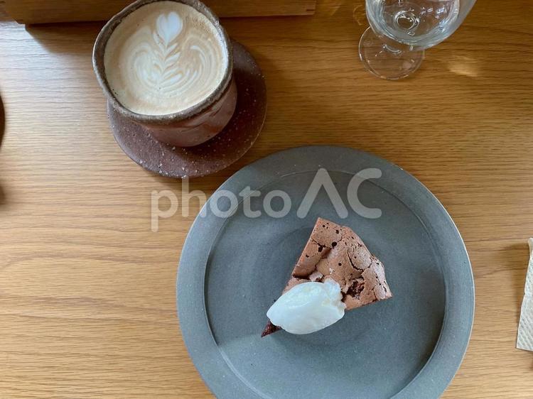 カフェでのひととき カフェ,映え,ケーキの写真素材