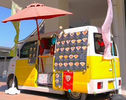クレープ屋さん② クレープ屋さん② クレープ屋,キッチンカー,スイーツの写真素材