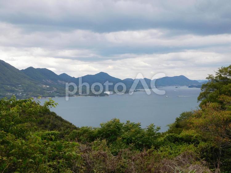 しまなみ海道のどこかの島から しまなみ海道のどこかの島から,しまなみ海道,島の写真素材