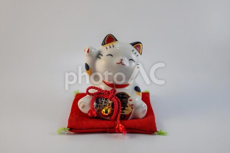 背景素材　可愛い招き猫の置物 背景,招き猫,置物の写真素材