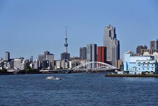 東京港～築地大橋、隅田川、スカイツリー～ 東京港,隅田川,東京スカイツリーの写真素材