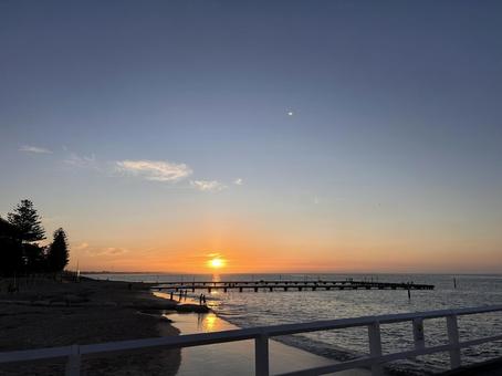 サンセット サンセット サンセット,夕日,海の写真素材