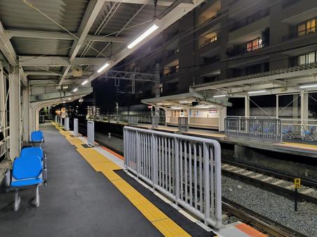 山陽電鉄、舞子公園駅、ホーム 山陽電鉄、舞子公園駅、ホームの写真