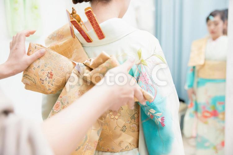 着物の着付け 着付け,着物,帯の写真素材