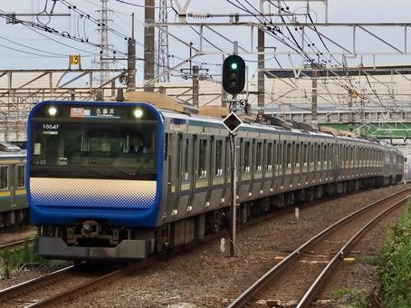総武線 E235系 幕張本郷駅 総武線 E235系 幕張本郷駅 総武快速線,e235系,1000番台の写真素材