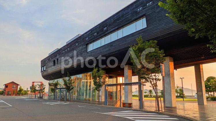 みなと交流センター（はーばりー）-02 みなと交流センター,はーばりー,今治港の写真素材