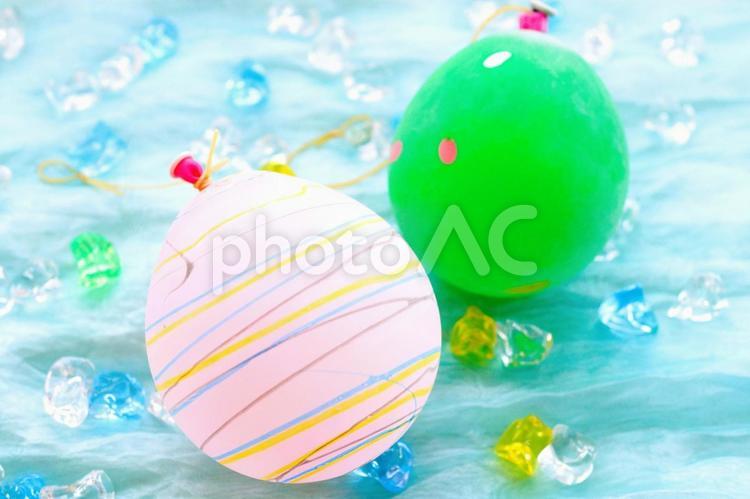 ピンクと緑のレトロかわいい水ヨーヨー 水ヨーヨー,緑,ピンクの写真素材