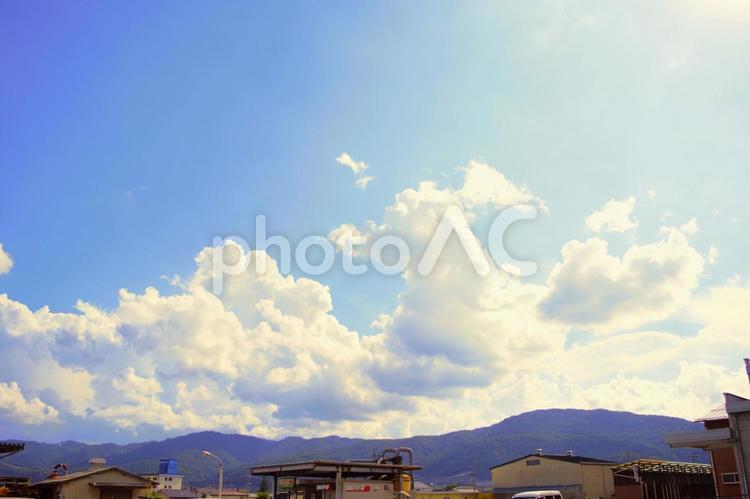 晩夏の青空　長野県　２ 夏,空,青空の写真素材