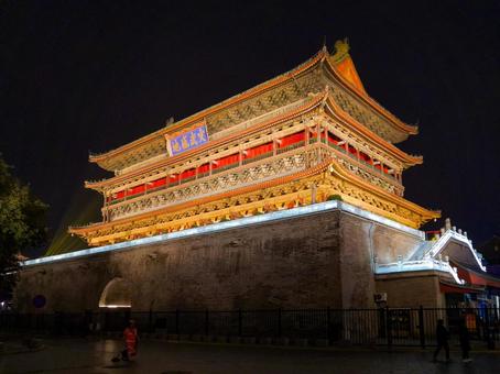 中国・西安鼓楼の夜景 中国・西安鼓楼の夜景の写真