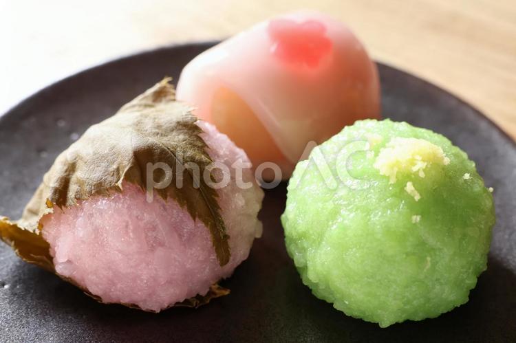 3種の和菓子 和菓子,甘味,お茶請けの写真素材