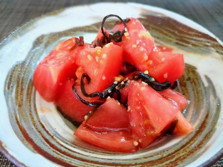トマトのオリーブ塩昆布和え トマトのオリーブ塩昆布和え トマト,とまと,野菜の写真素材