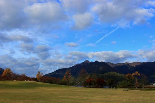 秋の河口湖周辺 河口湖周辺,河口湖,湖の写真素材