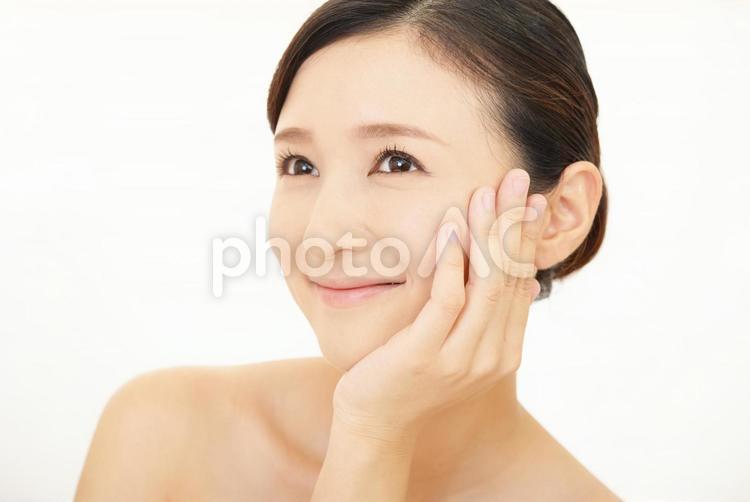 スキンケアイメージ 女性,スキンケア,美容の写真素材