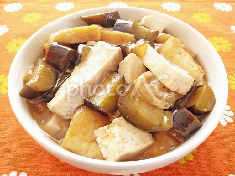 茄子と豆腐のとろみ煮 茄子,豆腐,油揚げの写真素材