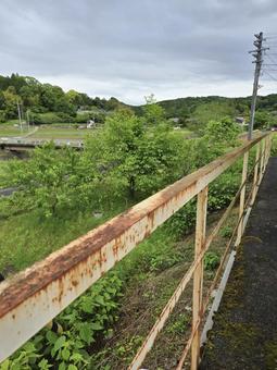 錆びた柵 錆びた柵 旅,風景,田舎の駅ホームの写真素材