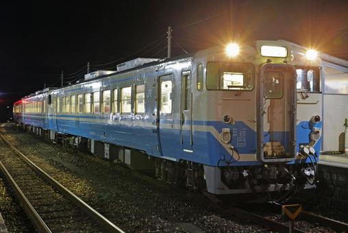 キハ40 キハ47 四国 キハ40 キハ47 四国 鉄道,電車,線路の写真素材