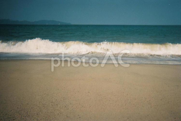 フィルムで撮った風景水平線 水平線,波,海の写真素材