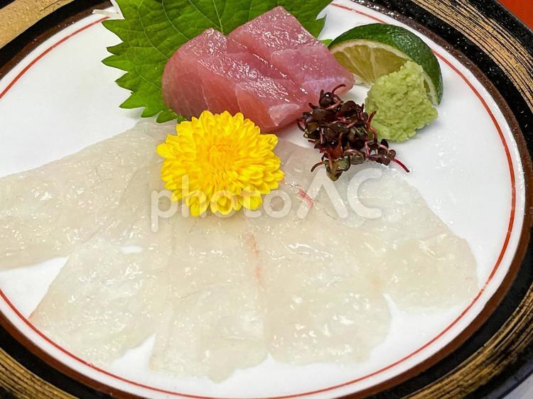 白身魚と鮪の刺身盛り合わせ 刺身,白身魚,鮪の写真素材