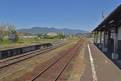 田舎の駅 因美線高野駅 田舎の駅 因美線高野駅 駅,駅舎,ホームの写真素材