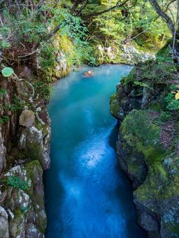 殿渕 殿渕 殿淵園地,滝,川の写真素材