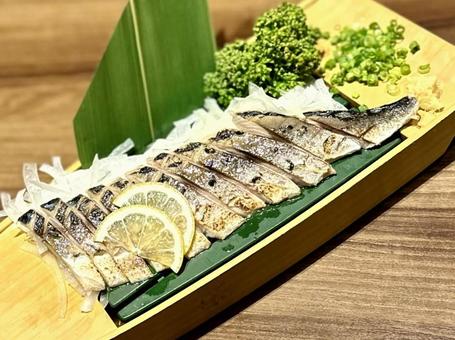 炙り〆さば 炙り〆さばの写真