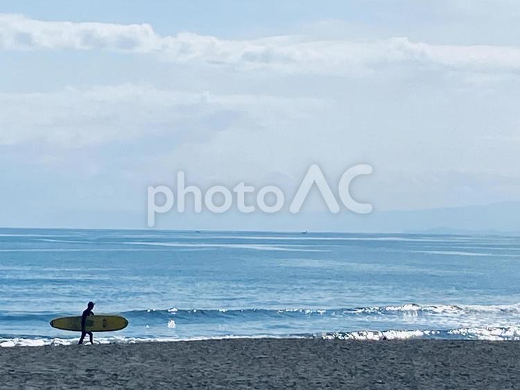 海とサーファー② 海,サーフィン,サーファーの写真素材