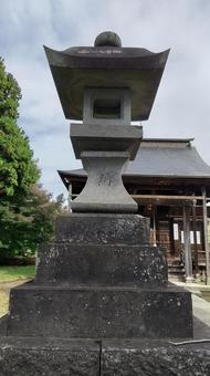 神社の石灯篭 石灯篭,灯篭,石の写真素材