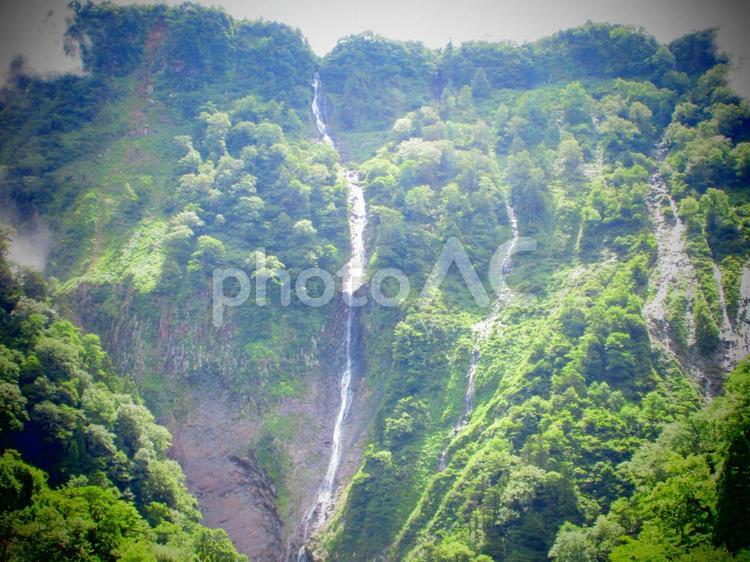 富山県-ハンノキ滝と無名滝 ハンノキ滝,無名滝,滝の写真素材