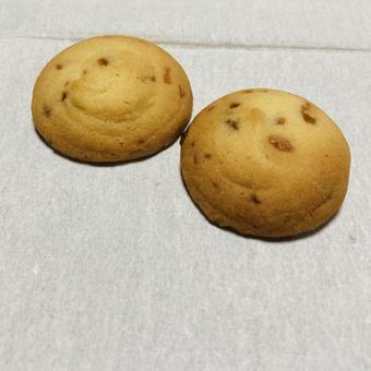 塩キャラメルのクッキー2枚 塩キャラメルのクッキー2枚の写真