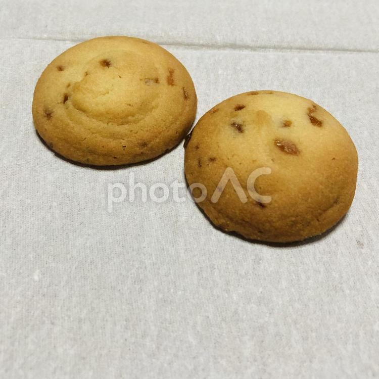 塩キャラメルのクッキー２枚 塩,キャラメル,クッキーの写真素材