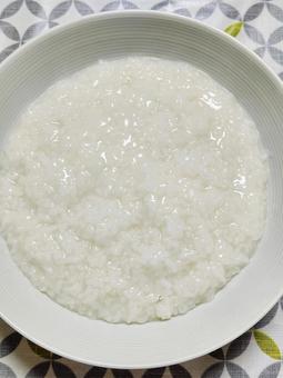 ツヤツヤ白がゆ1 ツヤツヤ白がゆ1 お粥,白がゆ,白の写真素材