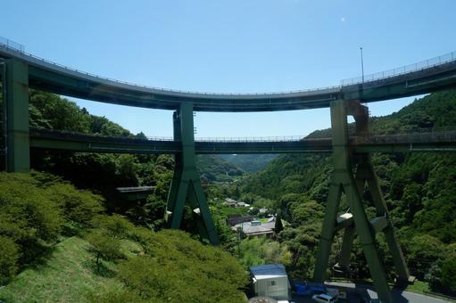 Kawazu Nanataki Loop Bridge, JPG Kawazu Nanataki Loop Bridge, JPG