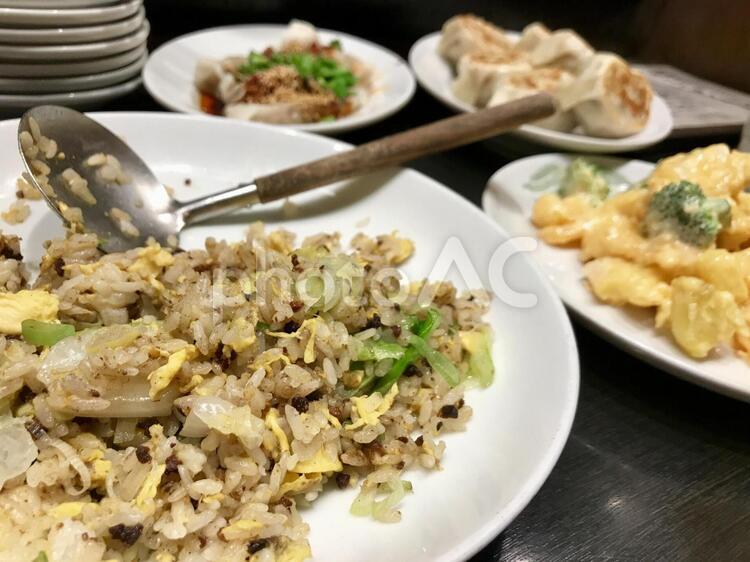 炒飯と海老マヨ（中華料理） 中華料理,炒飯,海老マヨの写真素材