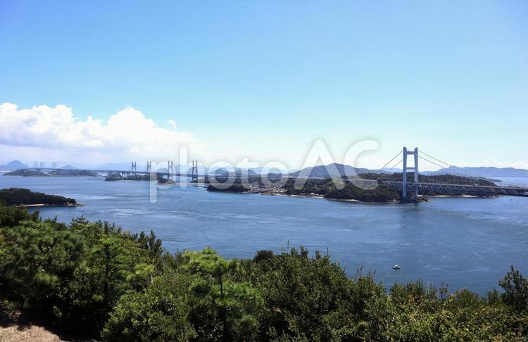 鷲羽山より瀬戸大橋を望む 吊橋,海,島の写真素材