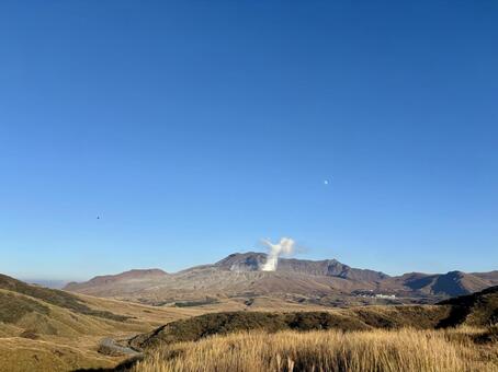 草千里ヶ浜の風景 草千里ヶ浜,熊本県,阿蘇市の写真素材