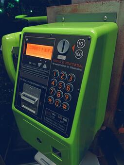 公衆電話 公衆電話,電話,電話ボックスの写真素材